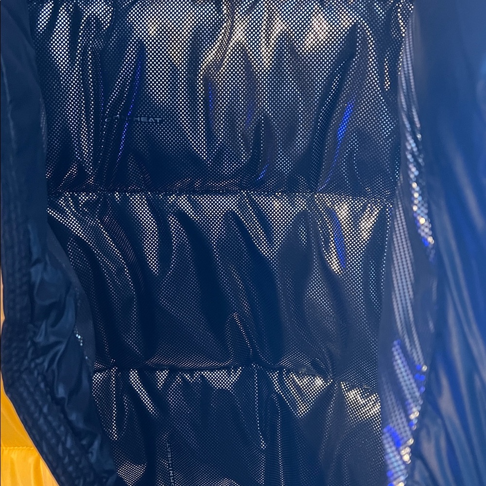 Columbia Omni-heat puffer vest size L - Picture 3 of 9